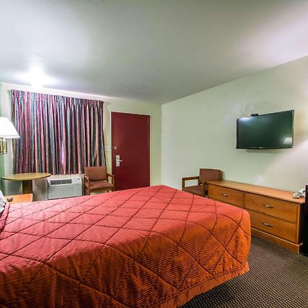 Rodeway Inn Fort Pierce I-95 Ngoại thất bức ảnh