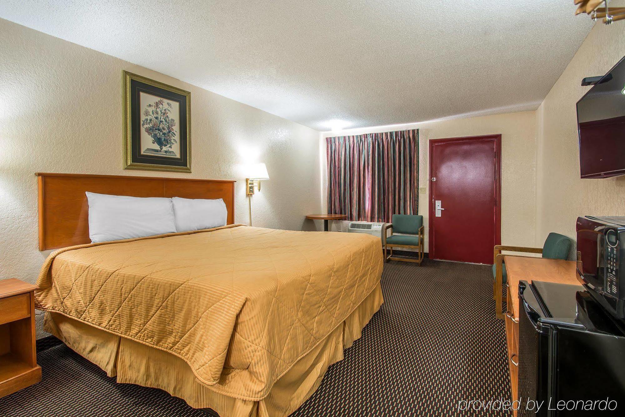 Rodeway Inn Fort Pierce I-95 Ngoại thất bức ảnh
